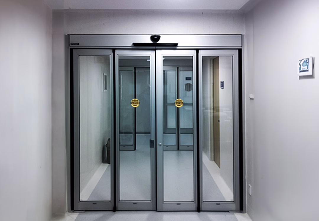 Puerta plegadiza automática Stanley
